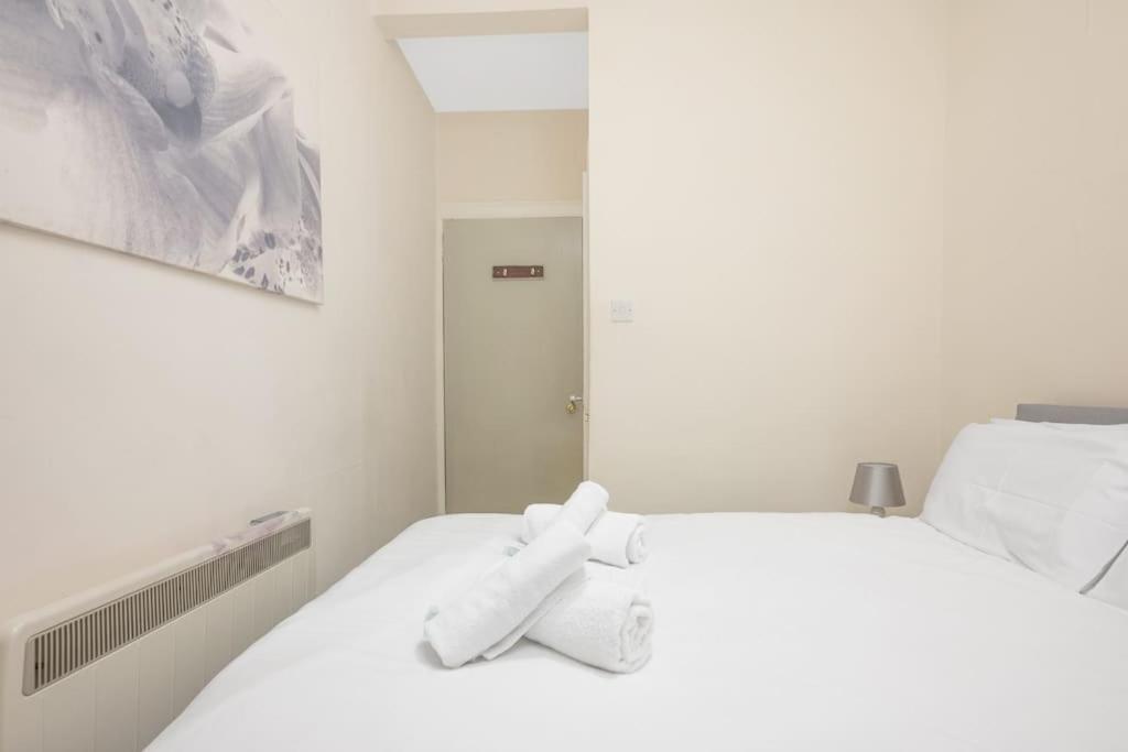Two Bedroom Apartment-Central Edinburgh-Old Town-Licensed Luaran gambar