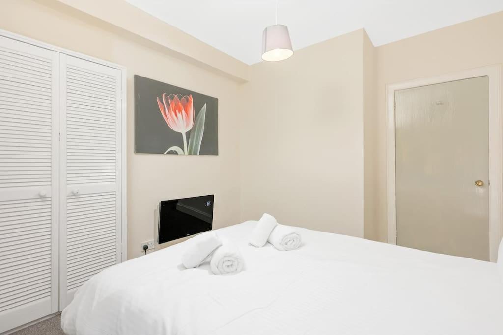 Two Bedroom Apartment-Central Edinburgh-Old Town-Licensed Luaran gambar