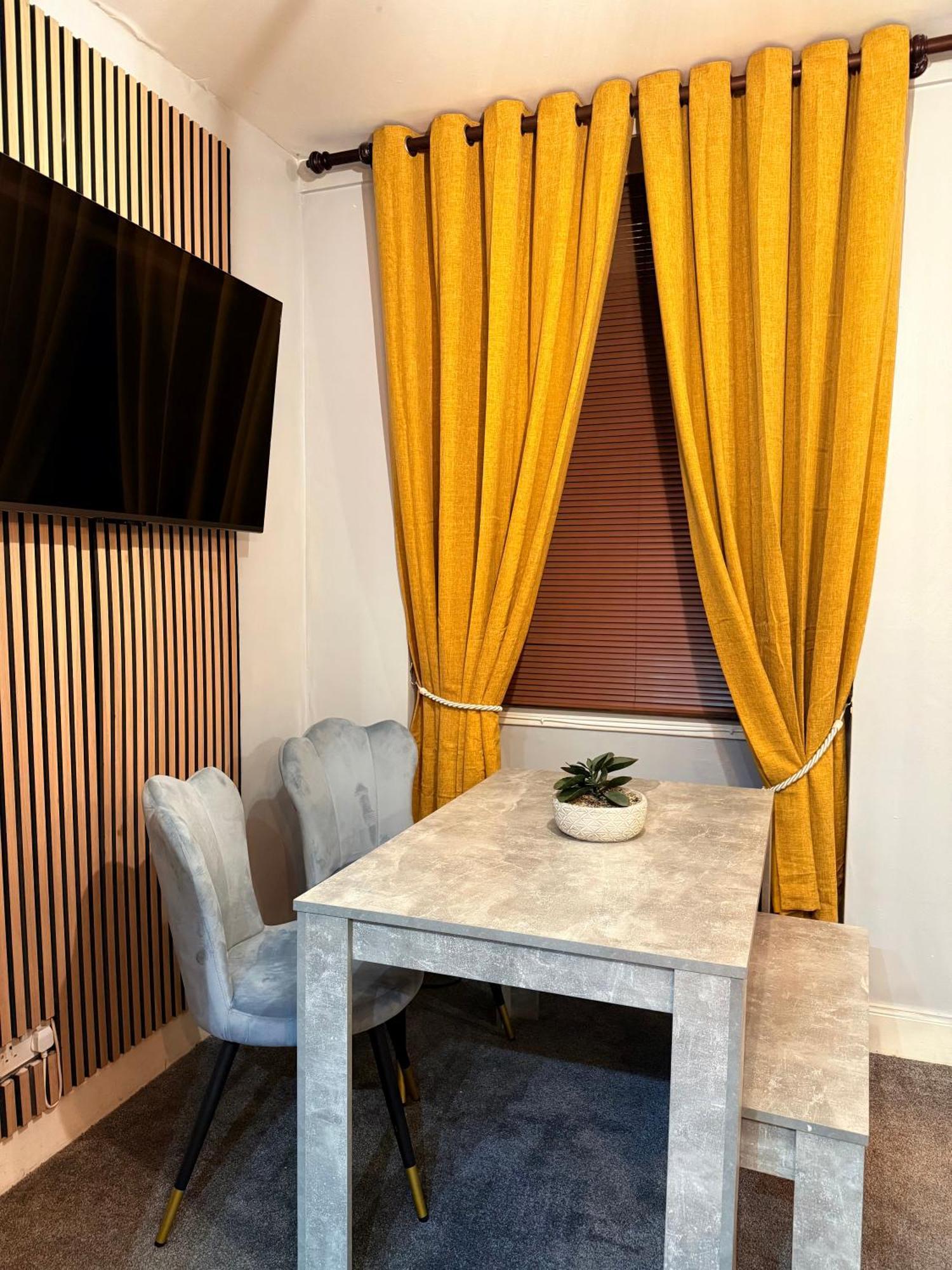 Two Bedroom Apartment-Central Edinburgh-Old Town-Licensed Luaran gambar